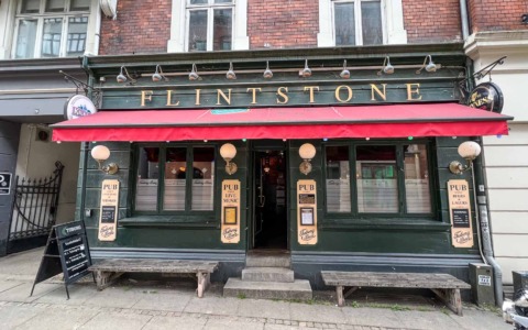 Flintstone Pub som ligger i Rosenkrantzgade 20, 8000 Aarhus