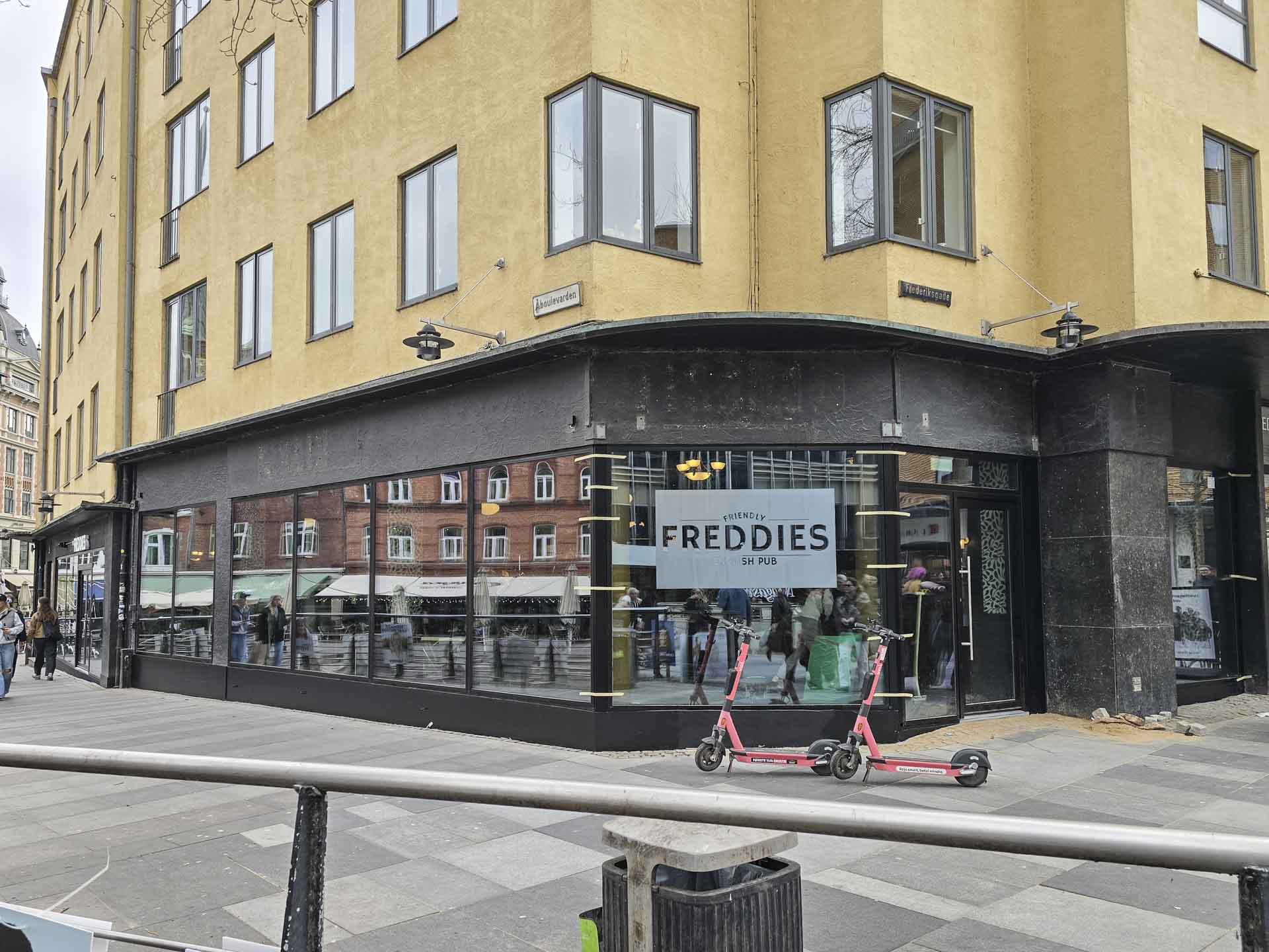 Freddies English Pub i Aarhus C-9